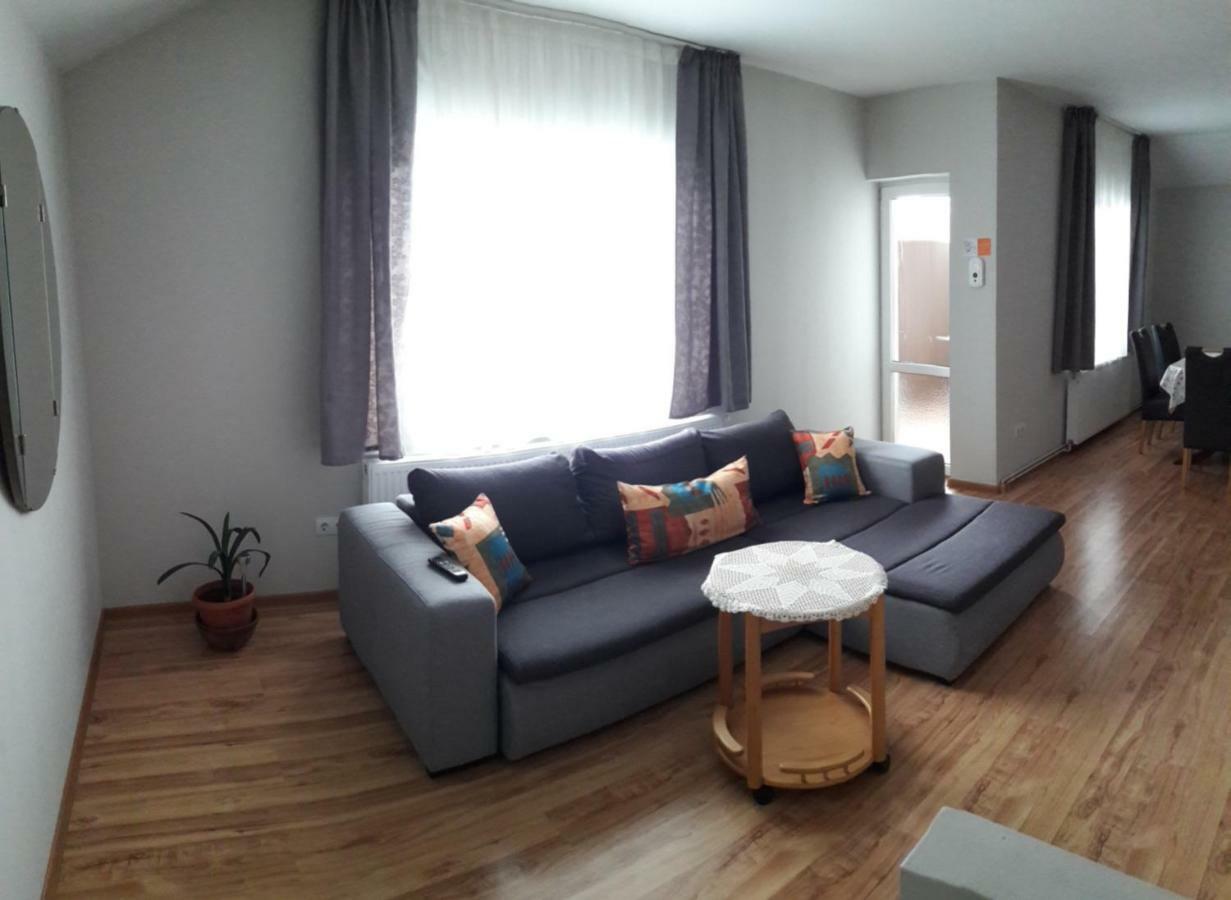 Theresia Apartment Sibiu Exteriör bild