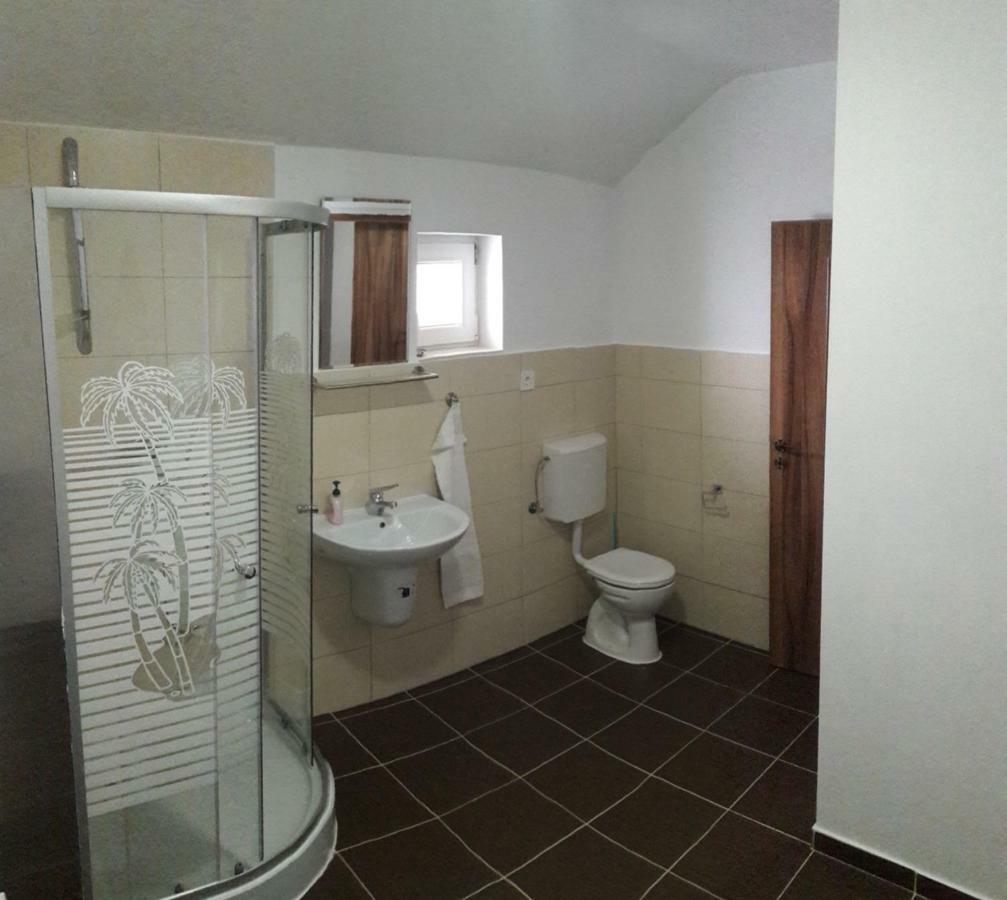 Theresia Apartment Sibiu Exteriör bild